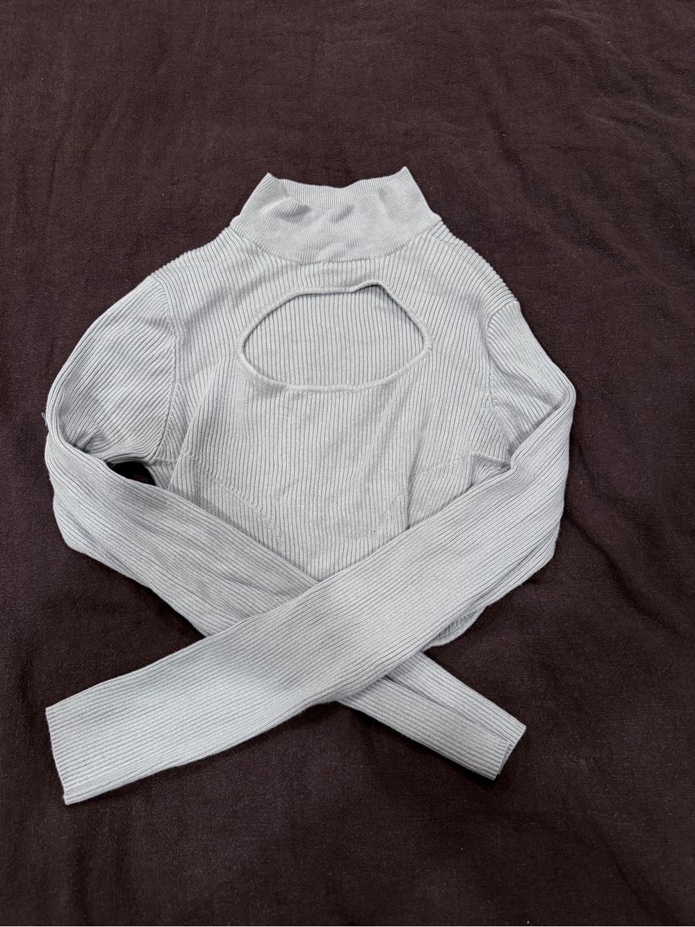 Prettylittlething Ribbed Mock Neck Cutout Long Sleeve Top - Light Gray